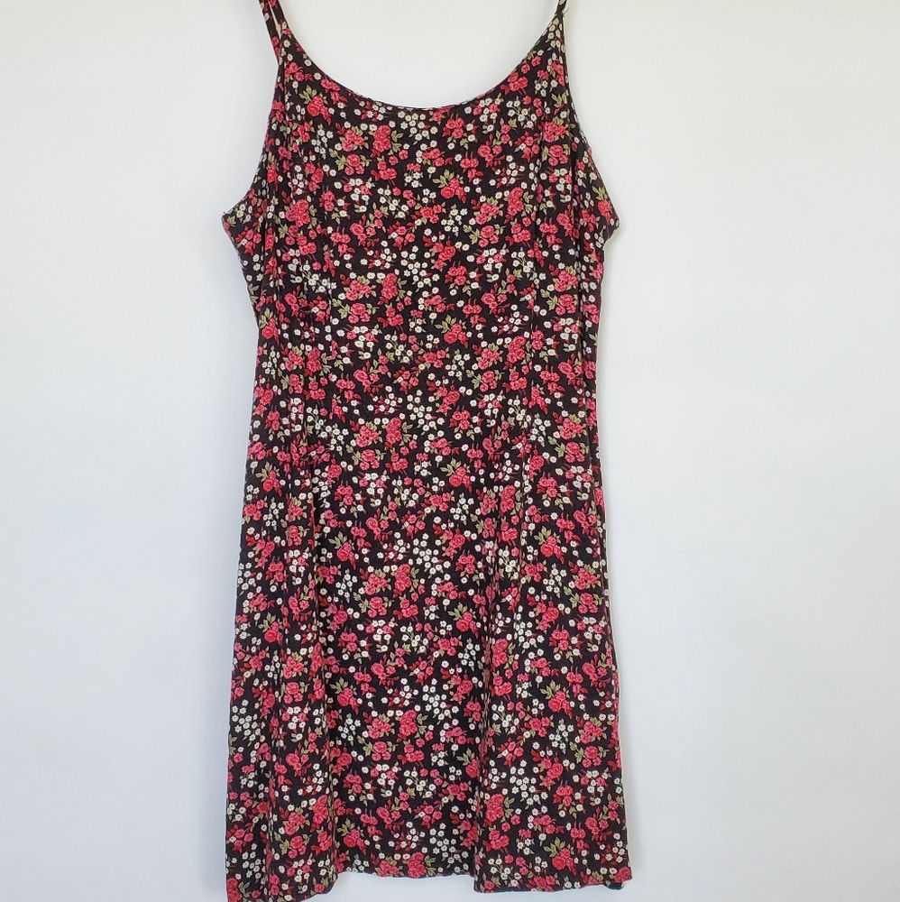 Spaghetti strap floral black dress